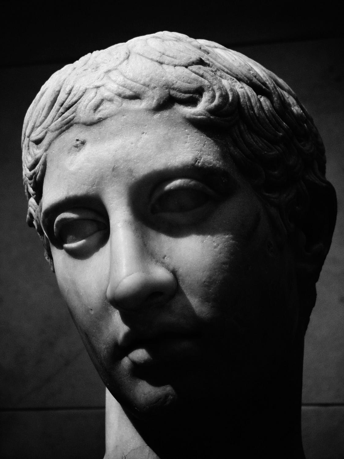 Greek statue # 2 - - Here, I've made it black and white and bumped the contrast. - Sony DMC-F707 - infrared - Metropolitan Museum New York City - Tony Karp, design, art, photography, techno-impressionist, techno-impressionism, aerial photography , drone , drones , dji , mavic pro , video , 3D printing - Books -