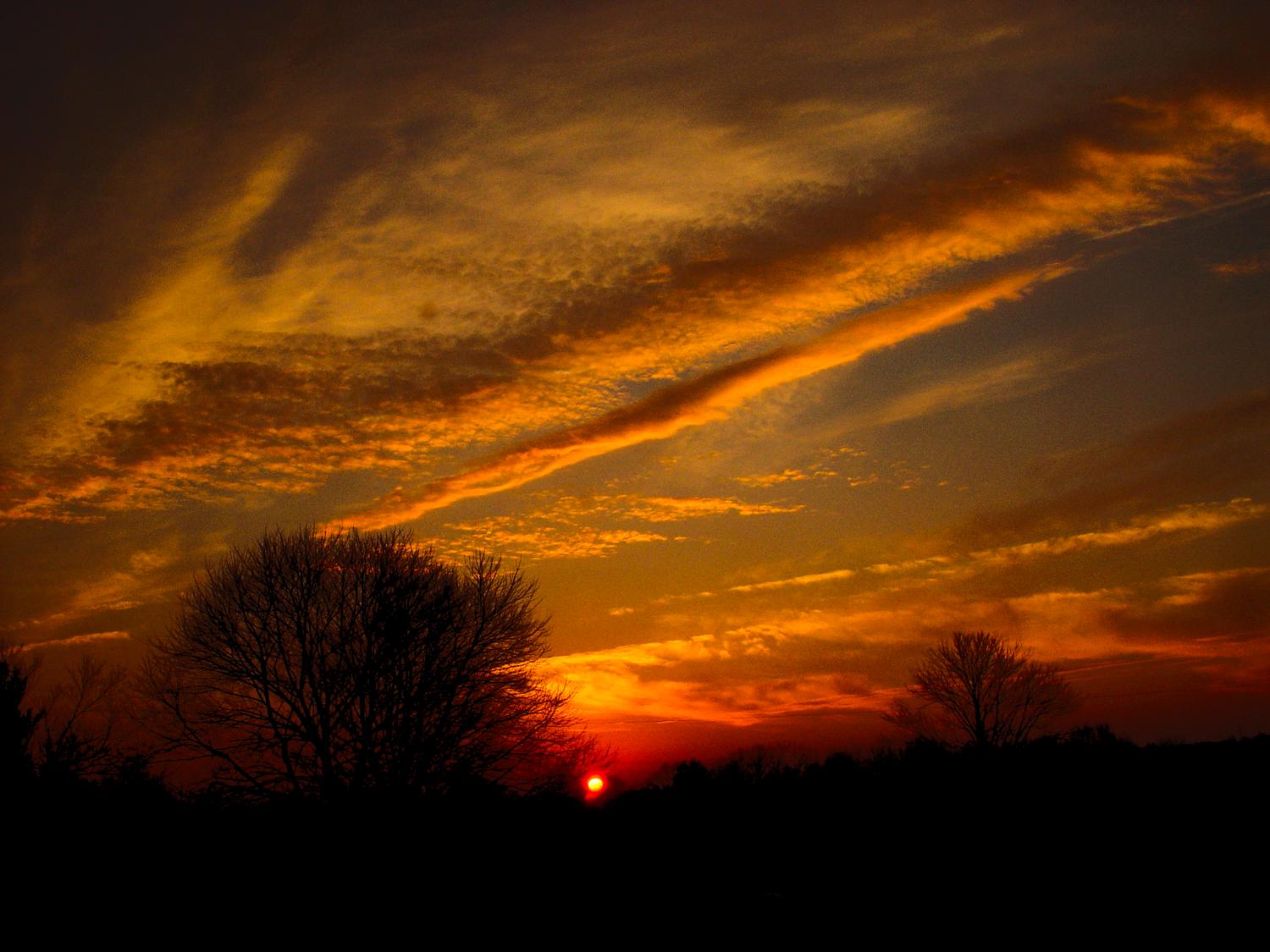 sunset with beautiful clouds - The first sunset behind our new house - Tony Karp, design, art, photography, techno-impressionist, techno-impressionism, aerial photography , drone , drones , dji , mavic pro , video , 3D printing - Books -