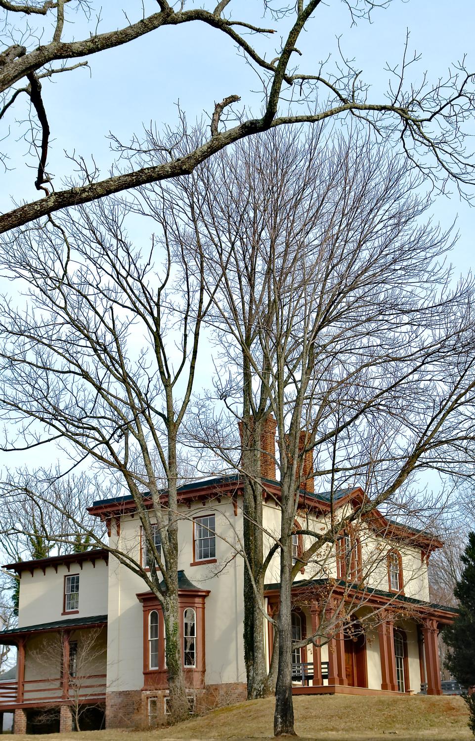  - Another view of the Spilman-Mosby house. -  - taken with Sony DSC-R1 - Warrenton, Virginia - Tony Karp, design, art, photography, techno-impressionist, techno-impressionism, aerial photography , drone , drones , dji , mavic pro , video , 3D printing - Books -