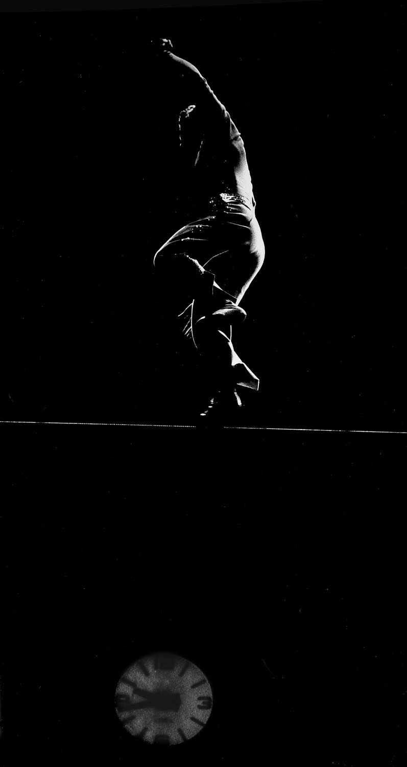  - Walking on the high wire. According to the clock below him, it's 9:45 pm. - Leo Stashin. Circus, Ringling Bros. Barnum and Bailey, Madison Square Garden, tightrope, trapeze. Alzana, black and white - Tony Karp, design, art, photography, techno-impressionist, techno-impressionism, aerial photography , drone , drones , dji , mavic pro , video , 3D printing - Books -