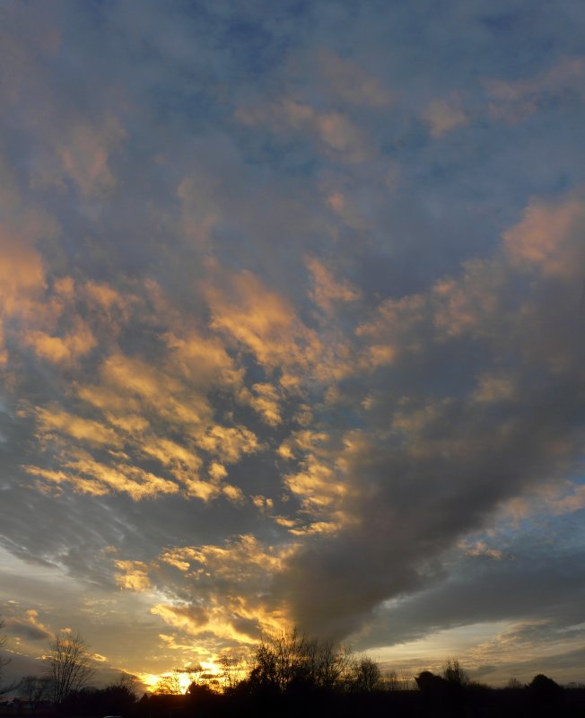 Vertical panorama of the sunset - The DMC-FZ18, a sunset,  and a glass of beer - Tony Karp, design, art, photography, techno-impressionist, techno-impressionism, aerial photography , drone , drones , dji , mavic pro , video , 3D printing - Books -