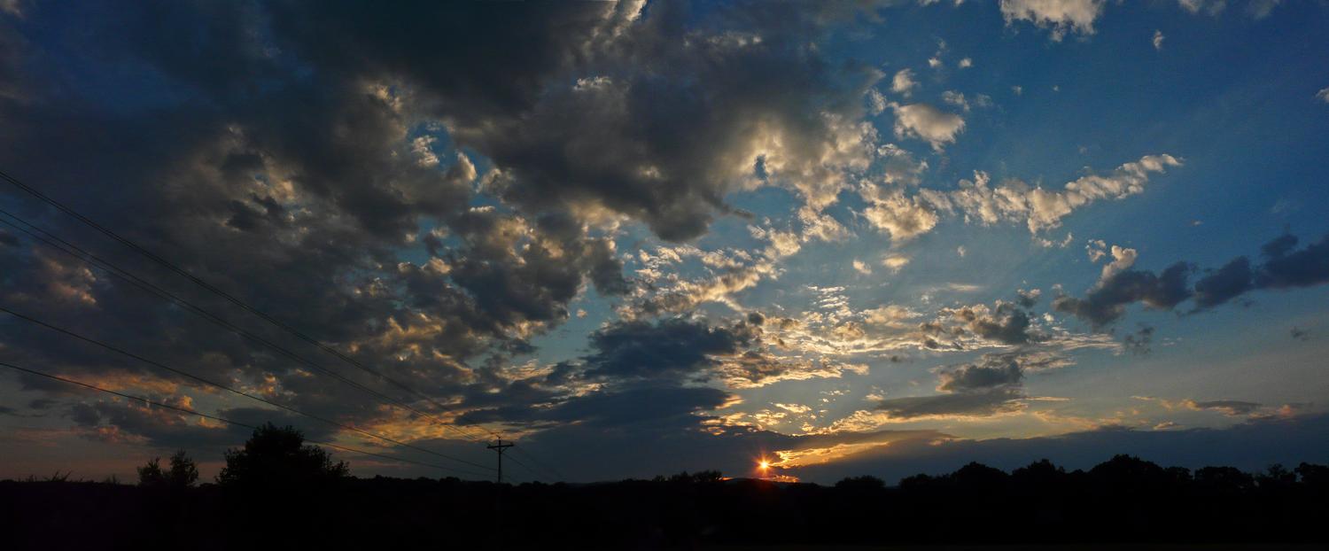  - A wider view. Actually, it's a panorama. - Sunset and the far-up lens -- Panasonic DMC-FZ18 - Tony Karp, design, art, photography, techno-impressionist, techno-impressionism, aerial photography , drone , drones , dji , mavic pro , video , 3D printing - Books -