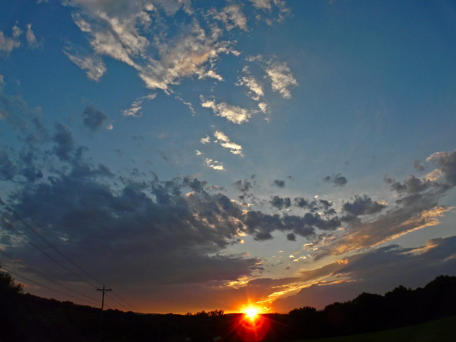  - Here's the same shot through the far-up lens. Notice how much wider the scene is. - Sunset and the far-up lens -- Panasonic DMC-FZ18 - Tony Karp, design, art, photography, techno-impressionist, techno-impressionism, aerial photography , drone , drones , dji , mavic pro , video , 3D printing - Books -