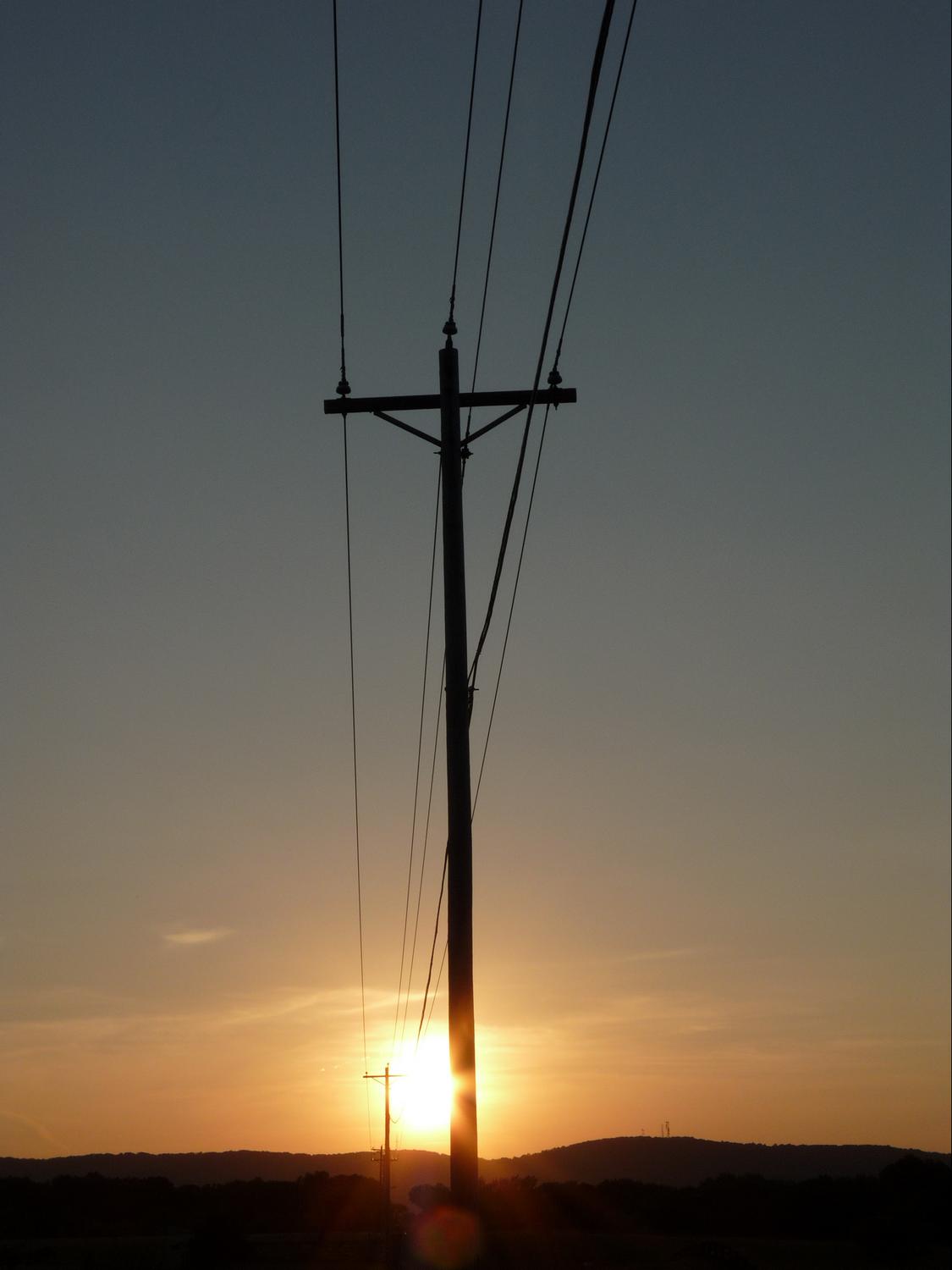 sunset behind a telephone pole - Sunset between the poles - Panasonic DMC-FZ28 - Tony Karp, design, art, photography, techno-impressionist, techno-impressionism, aerial photography , drone , drones , dji , mavic pro , video , 3D printing - Books -