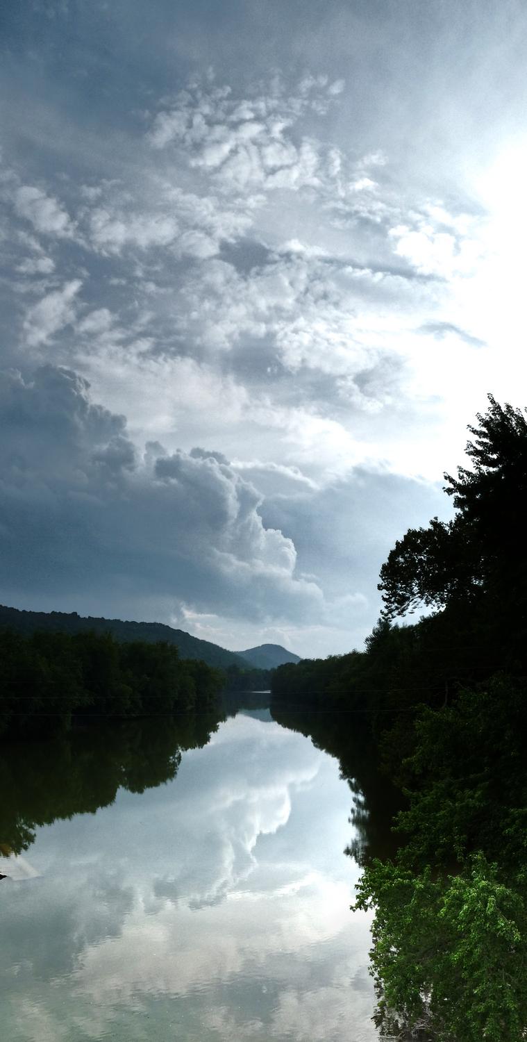 vertical panorama of a scene on the Shenandoah River - On the way back, we crossed the Shenandoah River. I pulled the car off on the side of the road and we walked back onto the bridge to see this view that most people see at 60mph. - Berryville Virginia - Panasonic DMC-FZ28 - Tony Karp, design, art, photography, techno-impressionist, techno-impressionism, aerial photography , drone , drones , dji , mavic pro , video , 3D printing - Books -