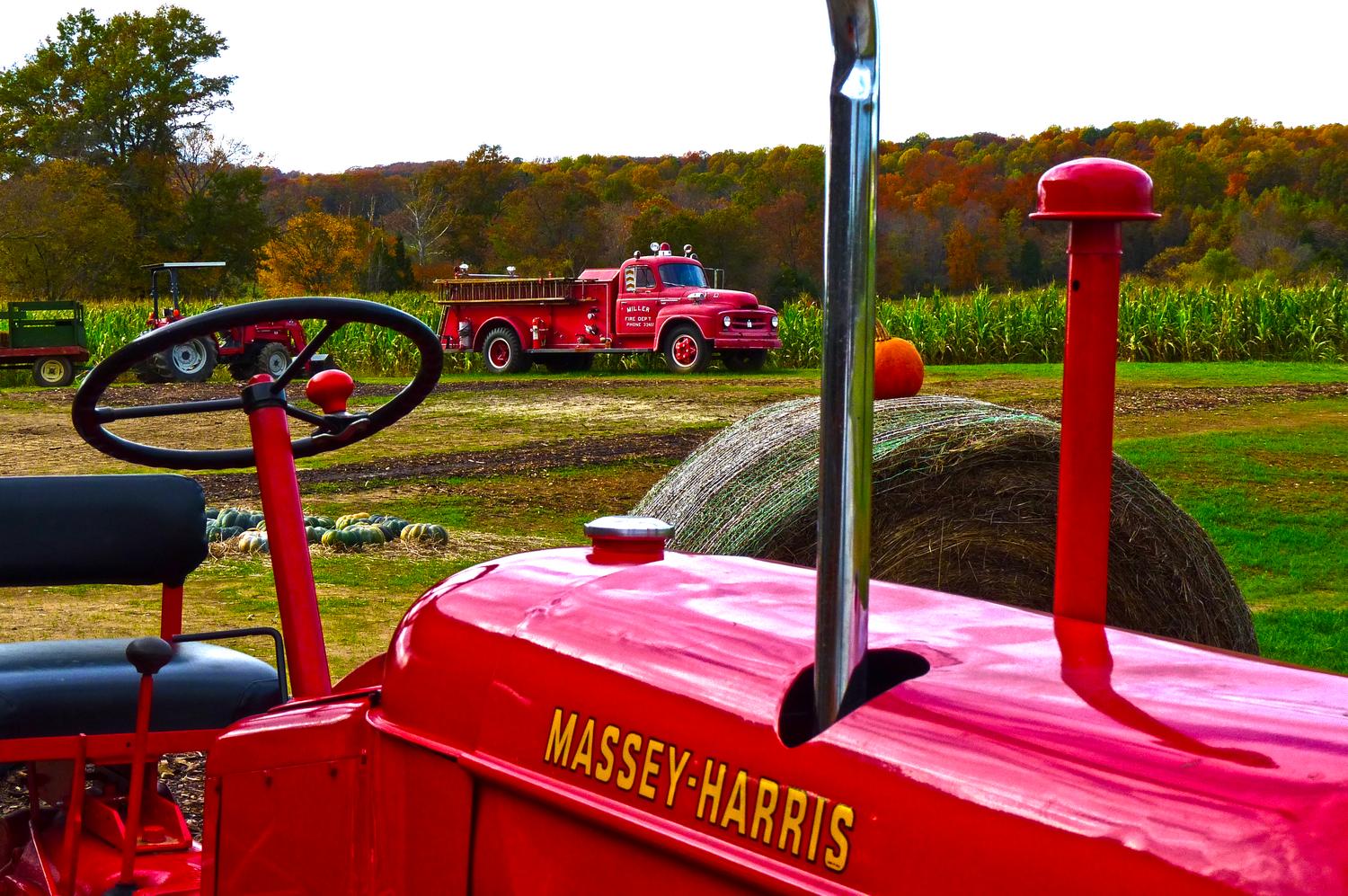 Warrenton, Virginia-  Panasonic DMC-FZ35 - An old tractor along with an old fire engine. - Tony Karp, design, art, photography, techno-impressionist, techno-impressionism, aerial photography , drone , drones , dji , mavic pro , video , 3D printing - Books -