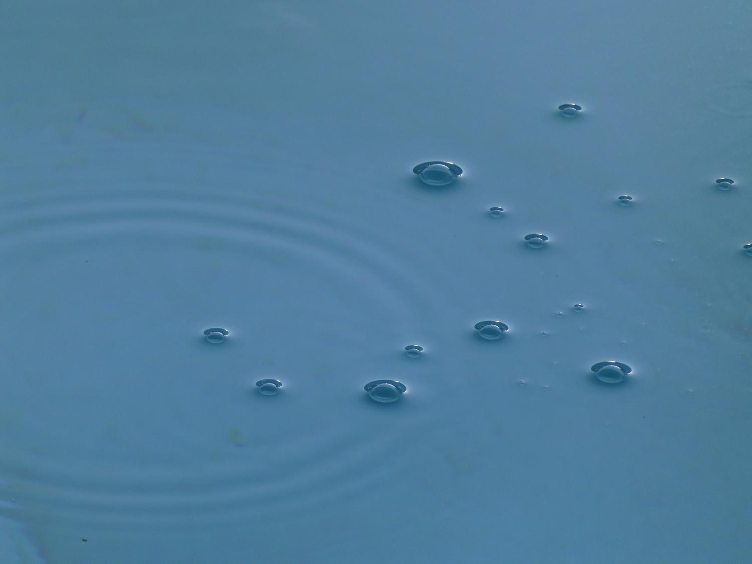  - Pool bubbles in black and white <br>--- Click to see ORIGINAL --- - Panasonic DMC-ZS20 - Tony Karp, design, art, photography, techno-impressionist, techno-impressionism, aerial photography , drone , drones , dji , mavic pro , video , 3D printing - Books -