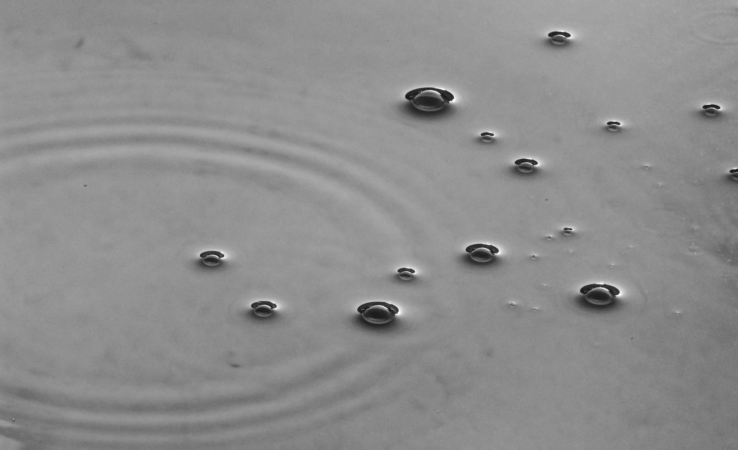  - Pool bubbles in black and white <br>--- Click to see ORIGINAL --- - Panasonic DMC-ZS20 - Tony Karp, design, art, photography, techno-impressionist, techno-impressionism, aerial photography , drone , drones , dji , mavic pro , video , 3D printing - Books -
