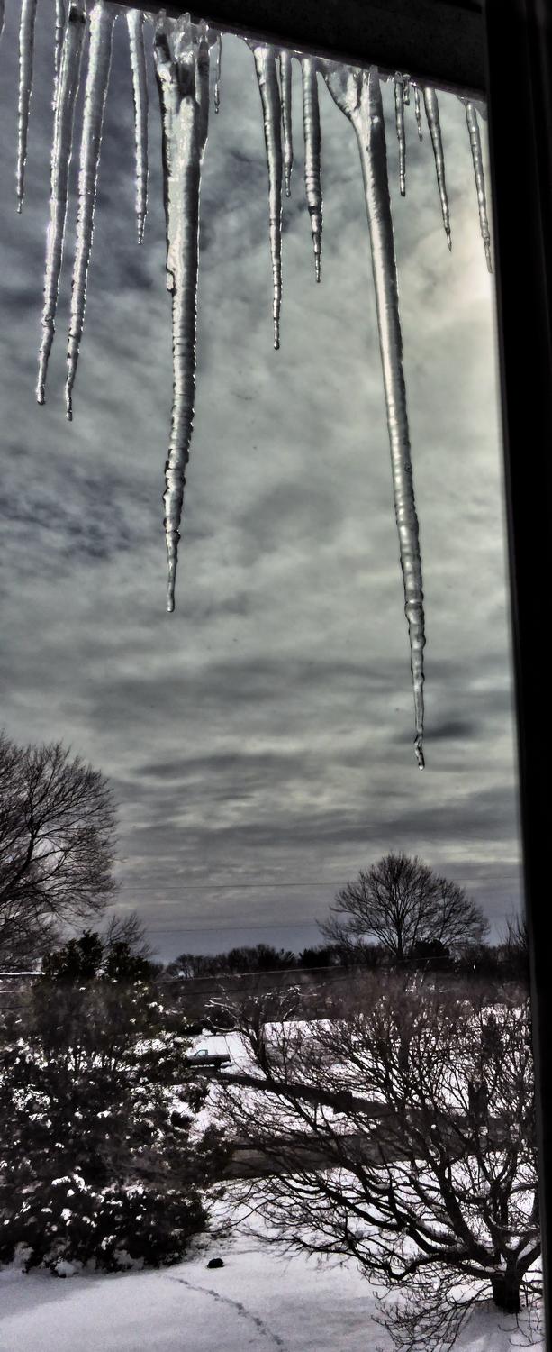  -  Icicles at a winter window.
 - Panasonic DMC-ZS40, DMC-ZS50, DMC-LF1 - Tony Karp, design, art, photography, techno-impressionist, techno-impressionism, aerial photography , drone , drones , dji , mavic pro , video , 3D printing - Books -