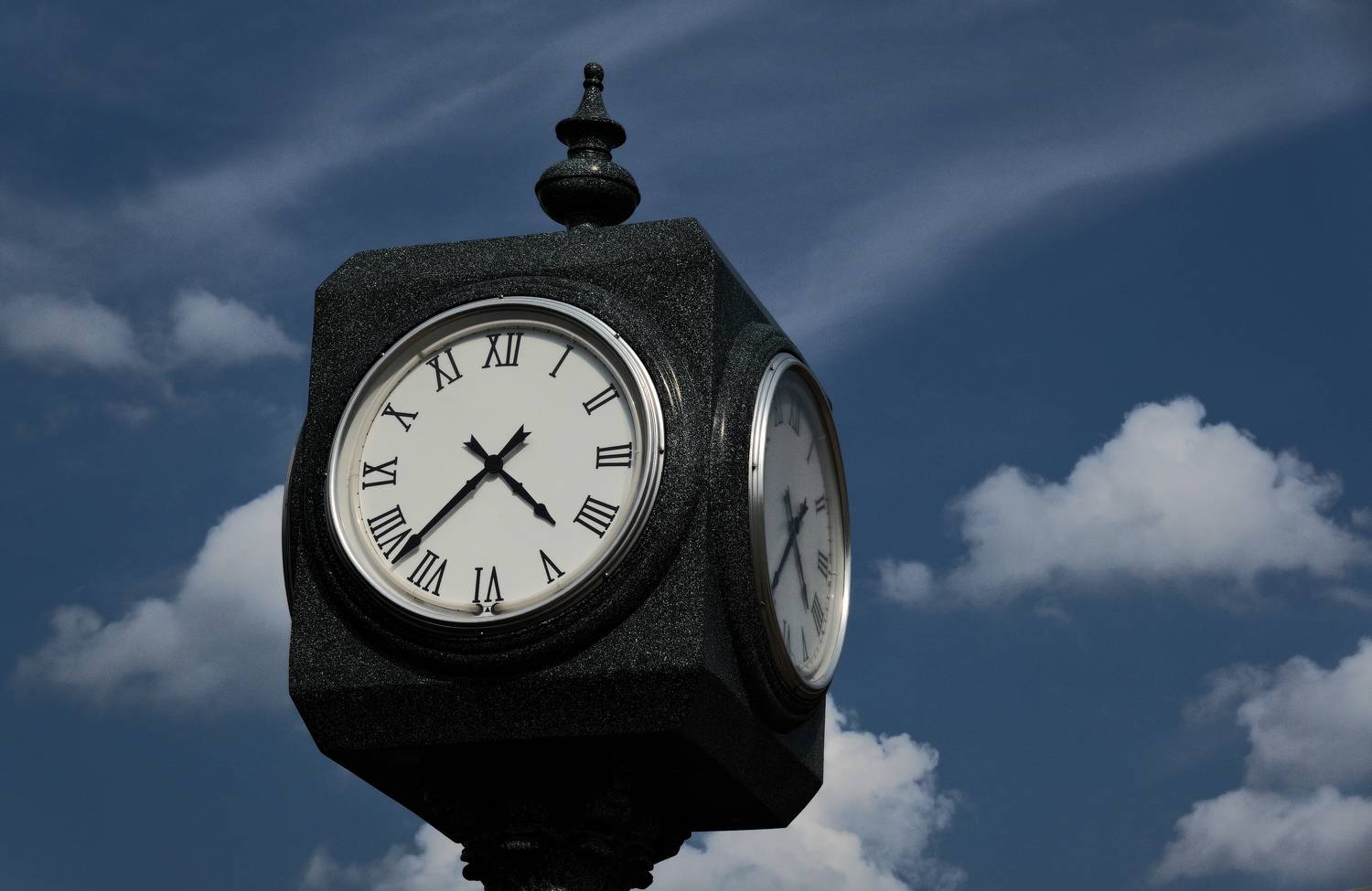  - The Purcellville town clock told us what time we left. - Purcellville Virginia -  Sony Rx100 M6 - Curiosity shop -  It's Bazaar on 21st Street  - Tony Karp, design, art, photography, techno-impressionist, techno-impressionism, aerial photography , drone , drones , dji , mavic pro , video , 3D printing - Books -