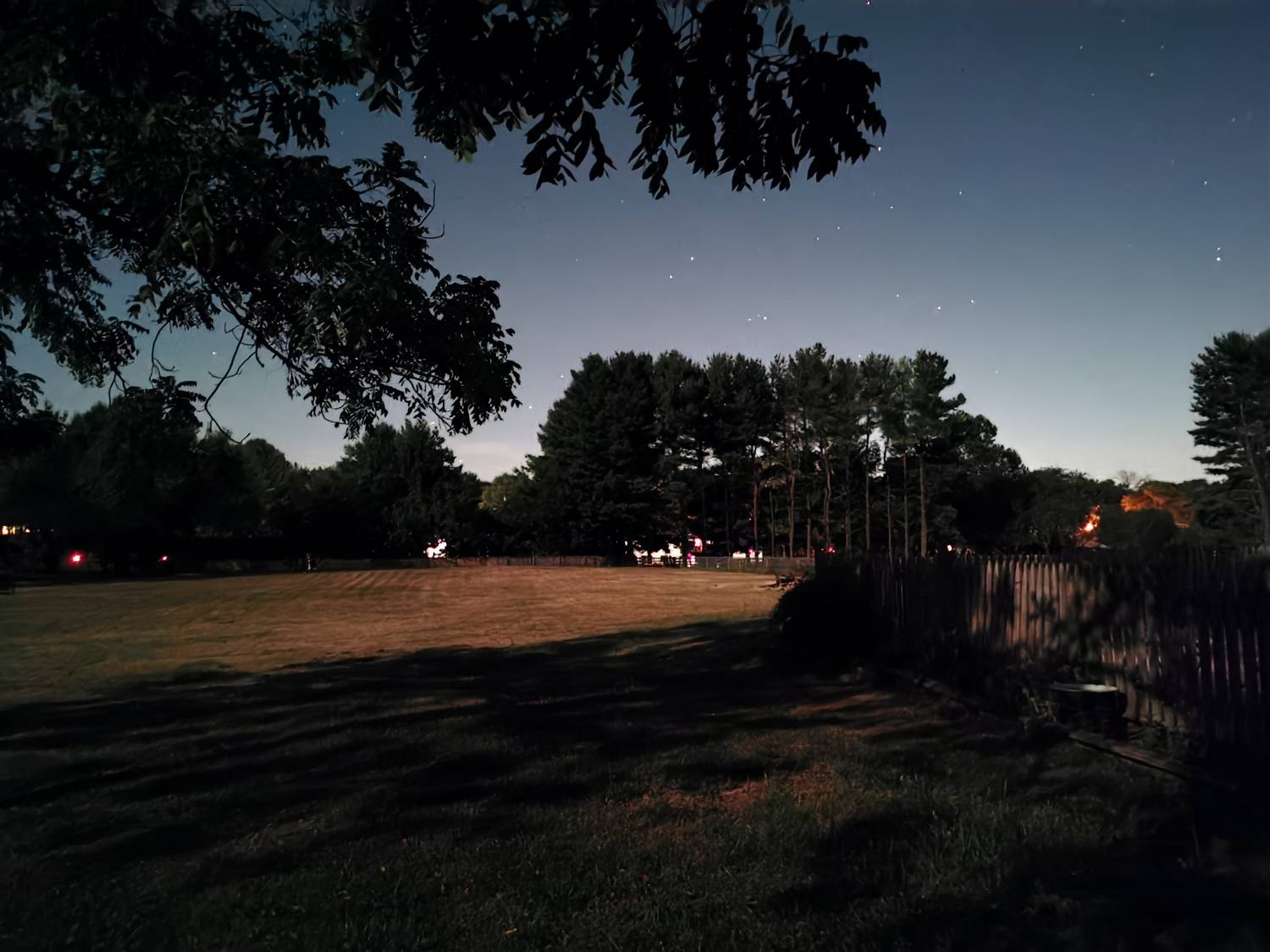Shooting by moonlight with high ISO. You can see the stars. - Smartphone vs camera --  Why you need both - Smartphone vs camera --  Why you need both., Sony RX100 M6, Huawei P30 Pro - Tony Karp, design, art, photography, techno-impressionist, techno-impressionism, aerial photography , drone , drones , dji , mavic pro , video , 3D printing - Books -